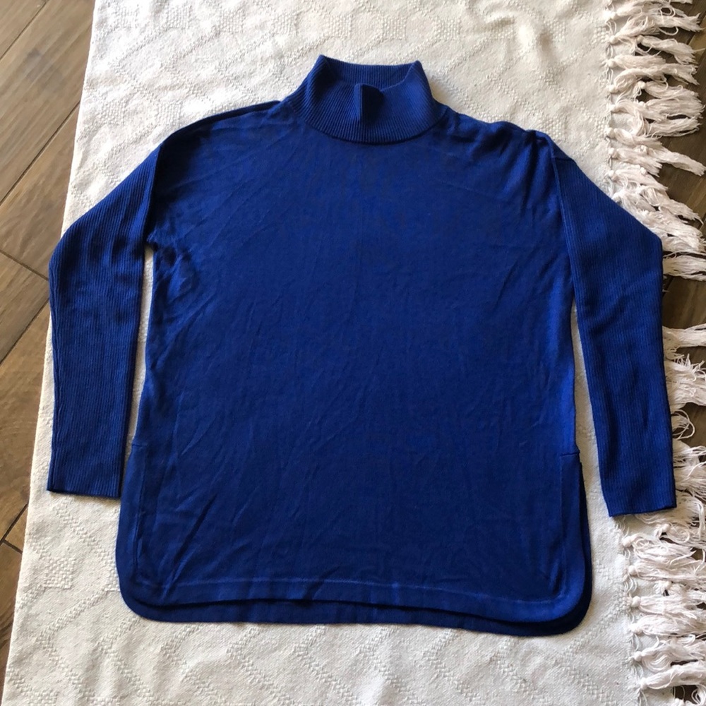 Vince Camuto royal blue sweater - Picture 2 of 6